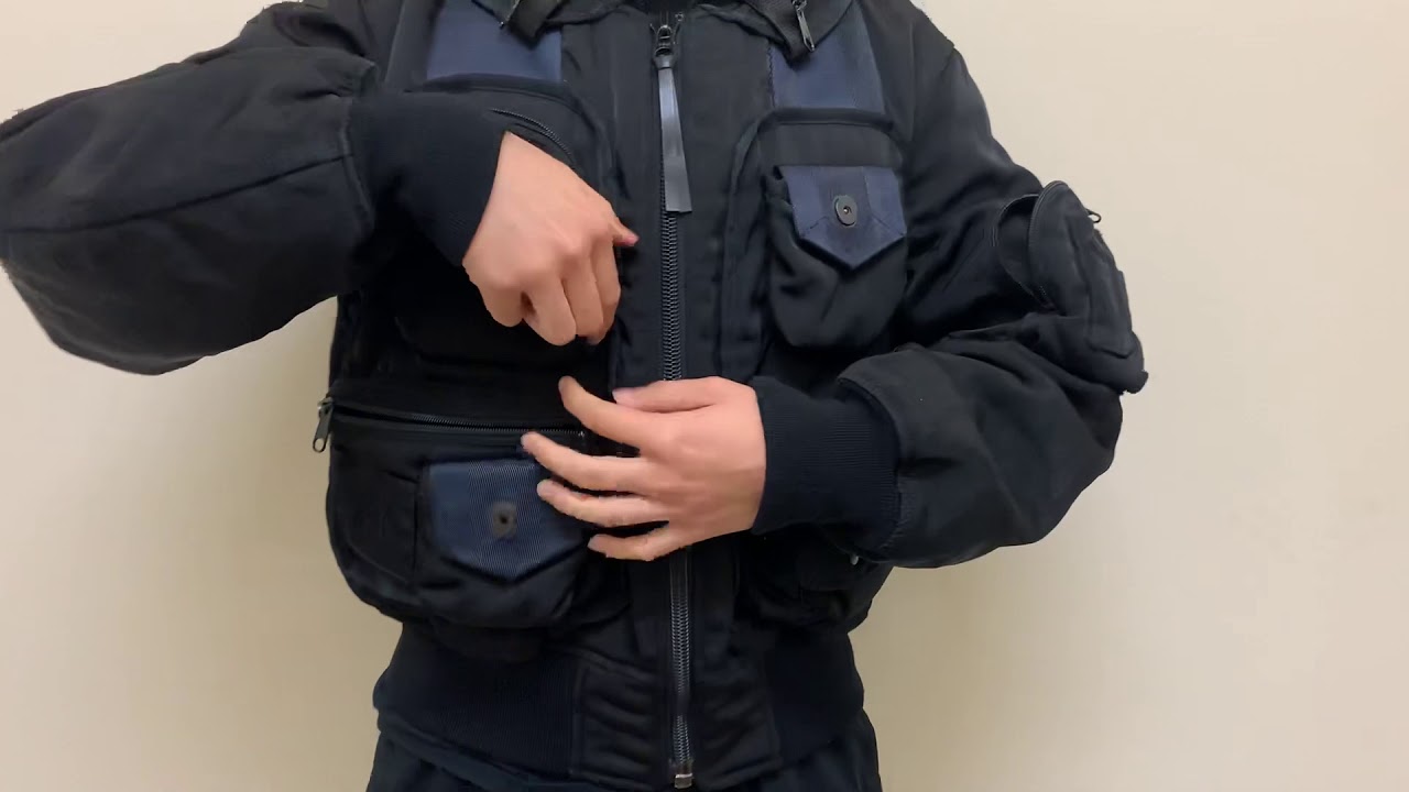 ASMR zipping up Issey Miyake MEN 1996 Parachute Cargo Bomber