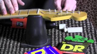 How to restring your Stratocaster guitar with open slot vintage style tuners