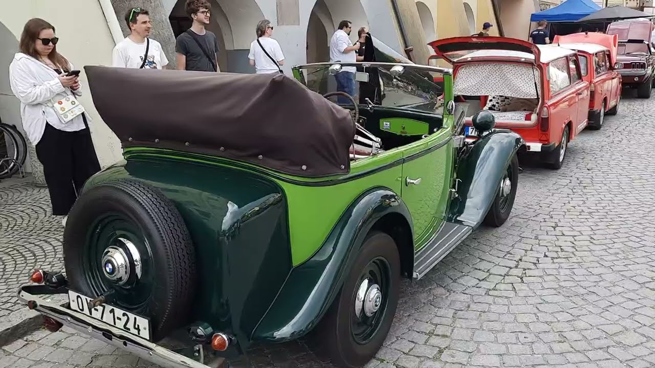 Sraz veteránů Brušperk folklórní festival 3.5.2025