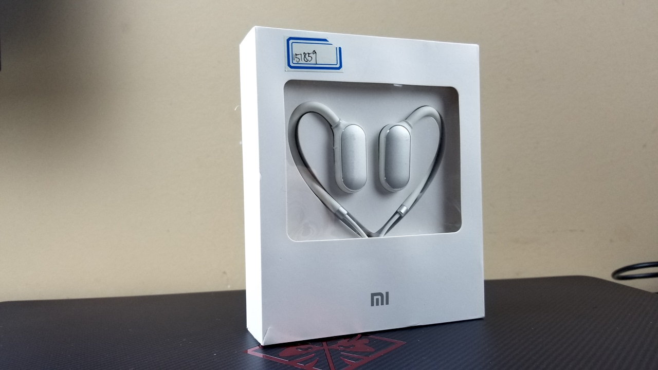 Xiaomi Mi Sports Bluetooth Headset обзор новых беспроводных наушников. Вершина посредственности?