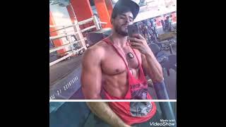 Desnudo En El Gimnasio Ii - La Rocca