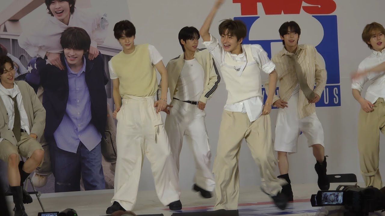 투어스 - 마음따라 뛰는 건 멋지지 않아? 직캠 full cam | 250817 TWS 동탄 공개팬사인회