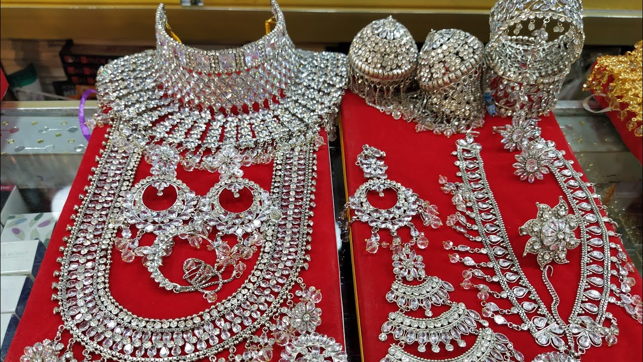 মুগ্ধ করার মত 2020 নিউ ডিজাইনের ব্রাইডাল ফুল সেট কিনুন বিয়ের জন্য! Just wow 2020full bridal set buy.