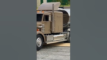 Freightliner Tamiya King hauler. Without differential lock.