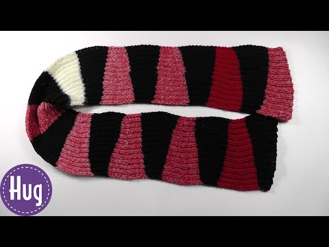Curvy - Scarf | Knitted with Crooked Stripes - Easy with EASY