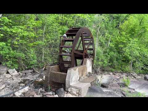 Bracebridge Ontario Canada-Downtown and Bracebridge Falls #muskoka #bracebridge