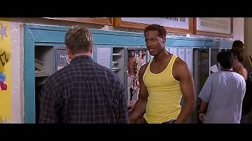 Does this shirt make me look gay - Scary movie 1