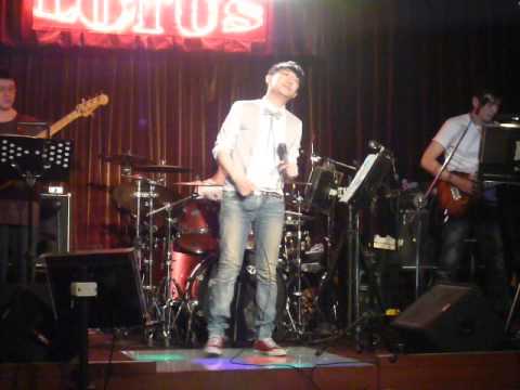20130602 LOTUS蓮花美食音樂餐廳 徐哲緯-無緣花