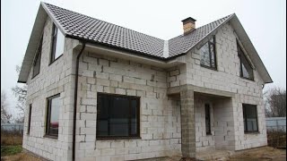 Lightweight aerated concrete blocks to build a house