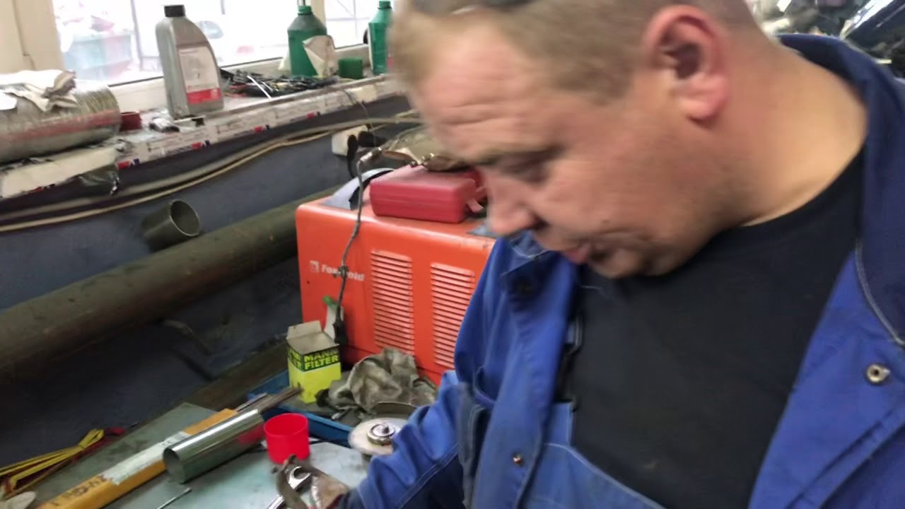 Приборка вольво хс70