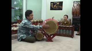 Download Lagu インドネシア クンダン・アグン 『シンゴ・ヌバー』装飾あり｜‘Sing Nebah’, kendhang ageng, Indonesia MP3