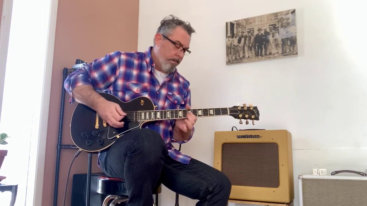 Victoria Regal II Gibson Les Paul P90's