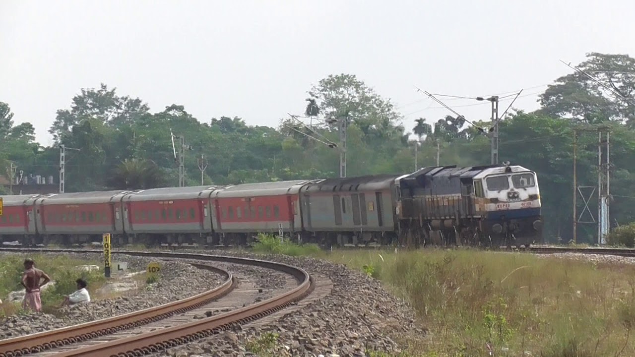 [IRFCA] Compliation of Trains on Curve at full Speed in North East ...