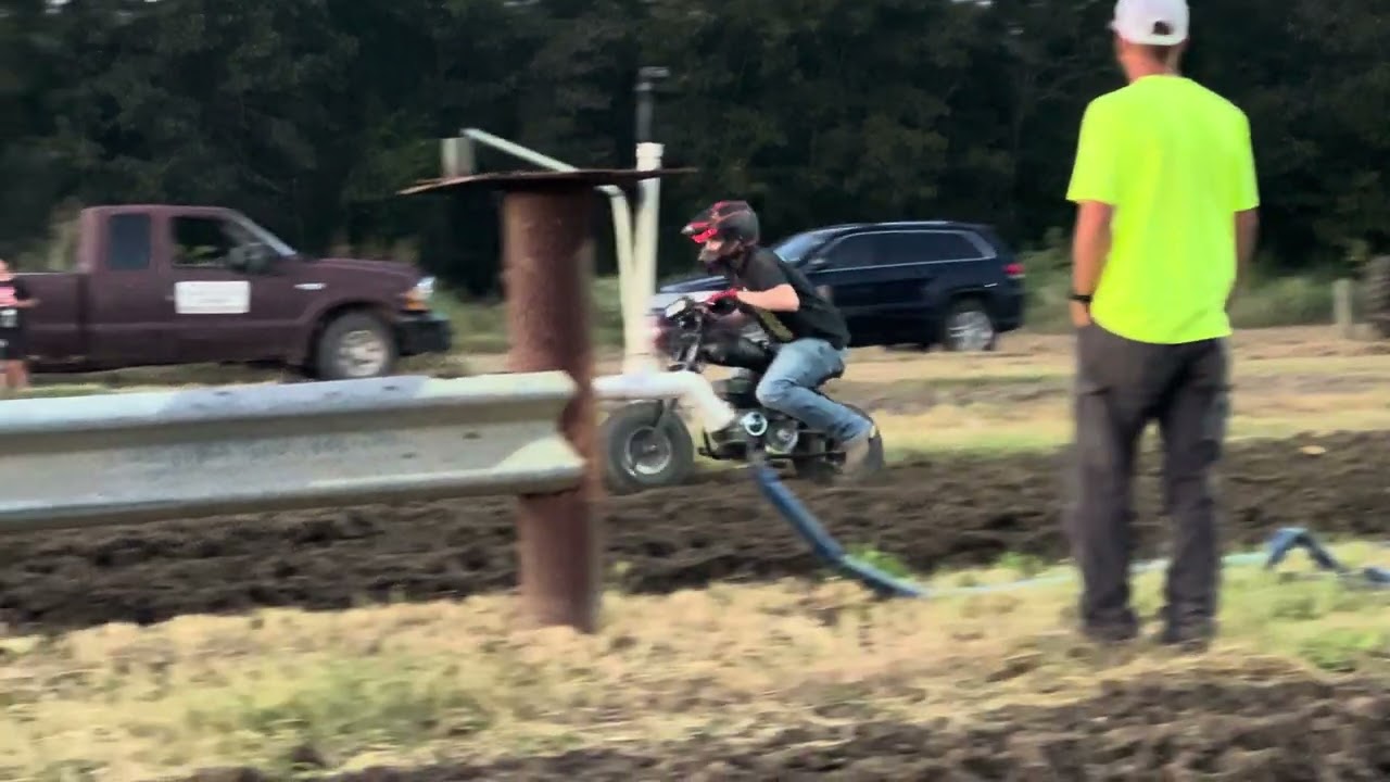 Moped consistency race at Kaufman county MudBogs 9/7/24