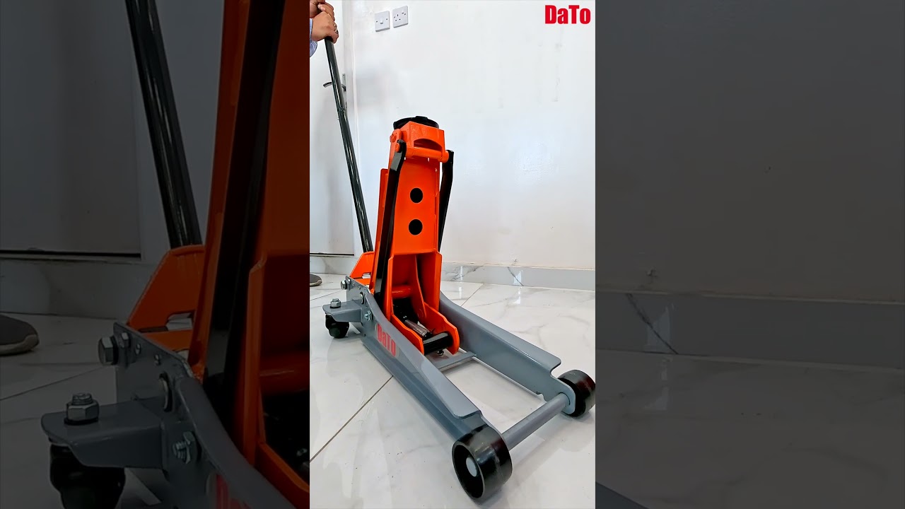 \DaTo Trolley Jack for Short Bed