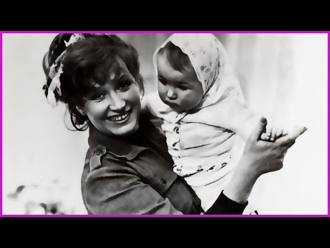 15 редких фото советских знаменитостей, которые мало кто видел