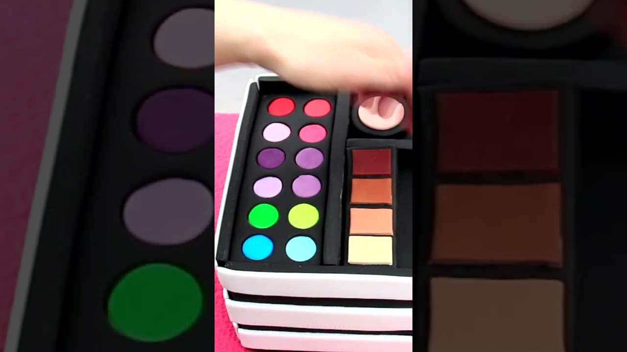 Fancy Makeup Cake Idea 