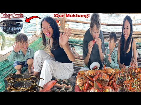 Ang Simpleng Kainan Magpamilya Sa Gitna Ng Dagat Nagluto Ng Ginataan Na Alimango