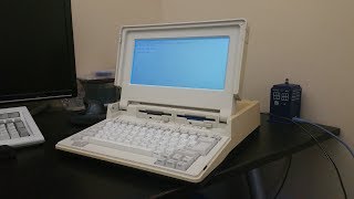 1988 Tandy 1400LT laptop computer for big laps