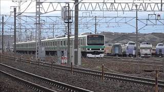 189系E351系に見送られ所属先へ帰った、松戸車E231系マト117編成。