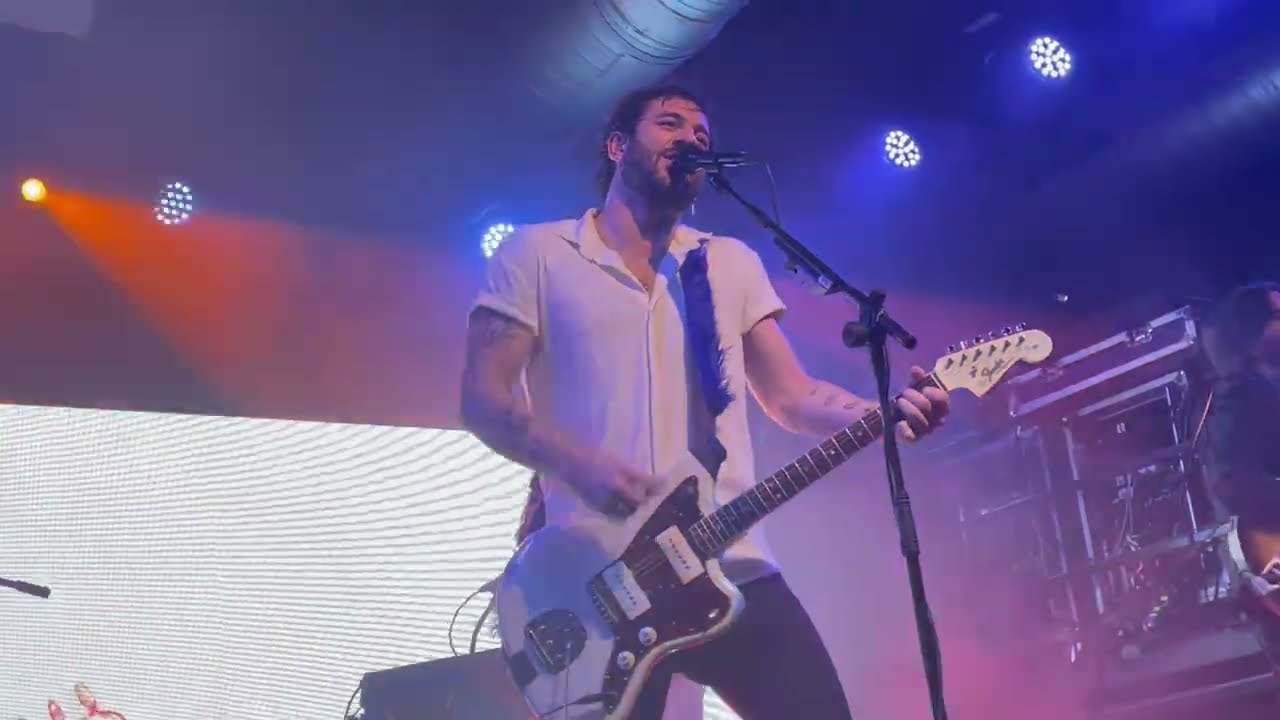 VIVA SUECIA - El Bien + Lo Que te Mereces (Live Sevilla 2022)