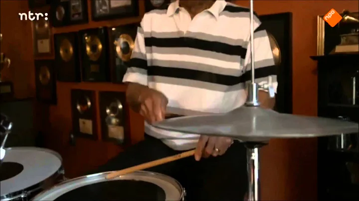 Four-on-the-floo...  is a rhythm pattern used in d...