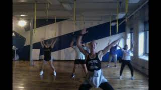 Dance Fitness Routine to Funky Monkey