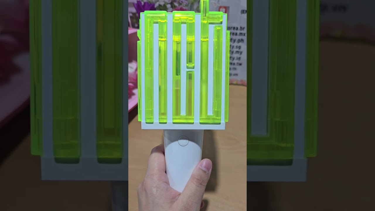 NCT DREAM and NCT 127 new Lightstick - YouTube