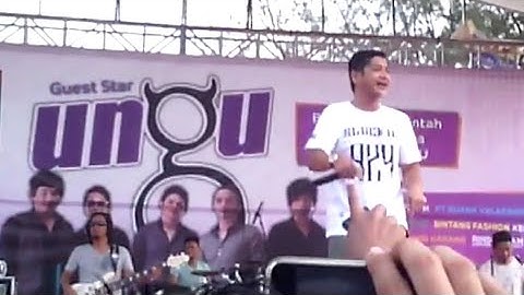 Pasha Menyuruh Fans Untuk Memilih Enda atau Oncy | UNGU Live Konser