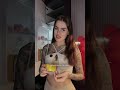 а что у вас хранится в холодильнике? какие самые любимые продукты или средства для ухода и кожи?