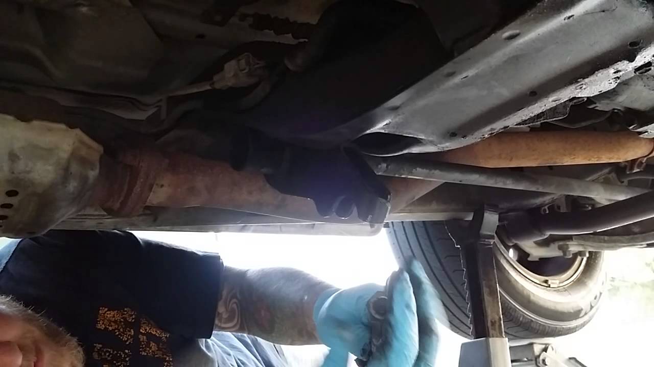 1993 toyota pickup lowering the front via torsion - YouTube xterra fuel filter location 