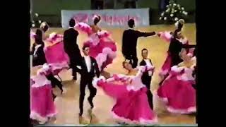 Выступление ансамбля бального танца "Эврика" (Ганновер, 1990).