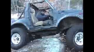 Suzuki Samurai Missing Link suspension taking a BEATING Suzuki Samurai Missing Link suspension taking a BEATING