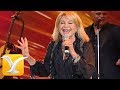 Olivia Newton-John - Medley grandes éxitos - Festival de Viña del Mar 2017 HD 1080P