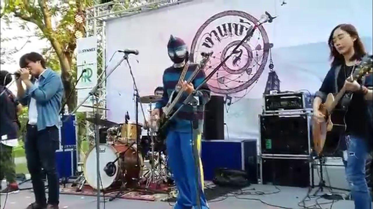 Fake plastic trees cover by Muth Band YouTube