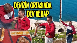 DENİZİN ORTASINDA DEV KEBAP YAPTIK !!! (15 KİŞİ BİTİREMEDİ)