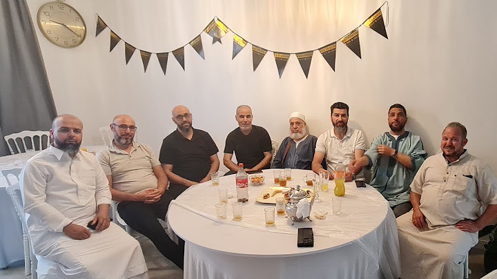 وليمة عودة الحجاج من تقاليد و عادات أهل الريف اليوم ببيت الحاج أمحمذ حمداوي  نتمنى له حجا مقبولا