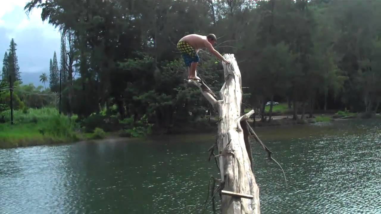 Back flip into water...Hawaii YouTube