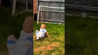 Mini CR7 VS Mini Gareth Bale ?? shorts football viral footballshortscr7