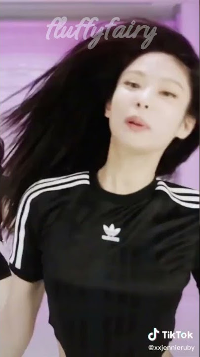 Shut down dance practice Jennie focused #edit #shutdown #dance #Jennie #bp #blackpink