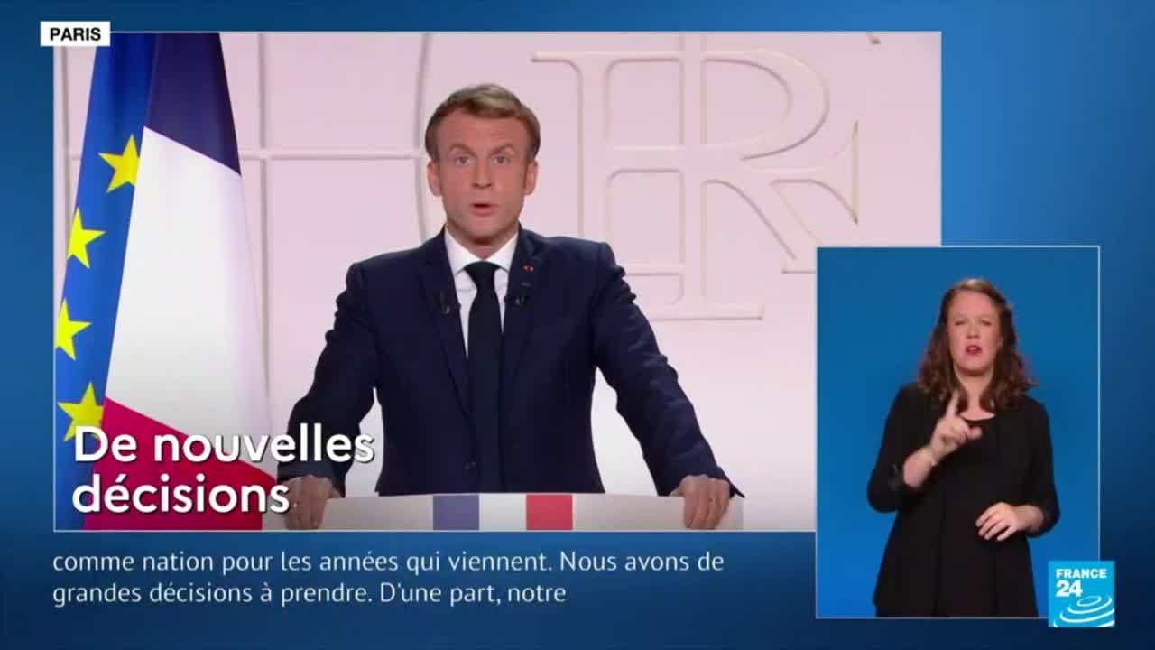 Réforme des retraites : des décisions "claires" nécessaires en 2022, déclare Macron