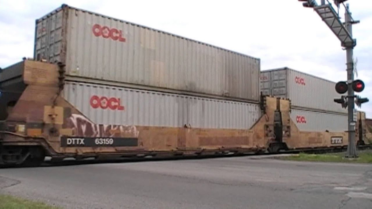 Norfolk Southern (Stack Train), 07-06-2014 - YouTube