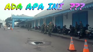 suasana kraton solo di hari Minggu pagi,setelah 7 hari ,wafatnya sinuwun Pakubuwono X111