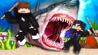 Lawan MEGALODON di Raft Survival !