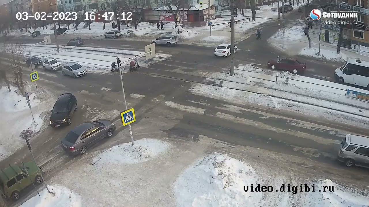 Необычные улицы бийска. Авария в бийске вчера на коммунарском. Видео дигиби бийск. Бийск 2022. Видео дигиби бийск.