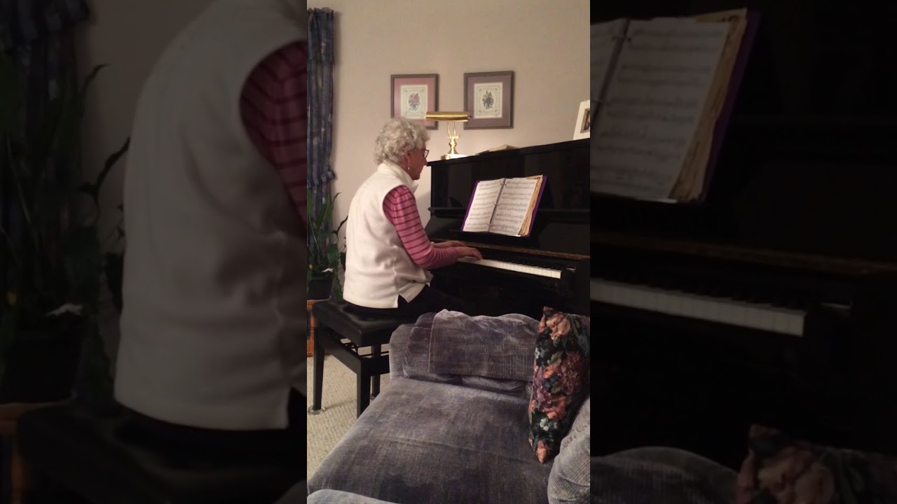 Esther Dyck’s recital song 1 YouTube