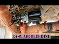 HOW to BLEED CLUTCH and BRAKES by yourself.Making my D.I.Y. bleeder pump