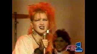 Cyndi Lauper - Girls Just Want To Have Fun (Live)