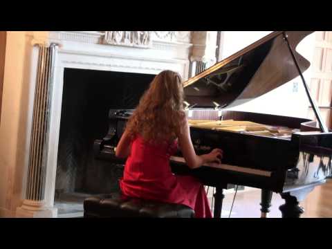 Pianist Svetlana Smolina plays Chopin Scherzo No. 2 Op. 31 in B flat minor