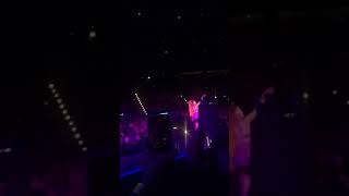 Ariana Grande - breathin (Live at Arena Birmingham) 14/09/19